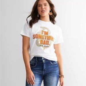Buckle Yellowstone Beth Dutton “I’m Something Bad” Graphic Tee Snake Print